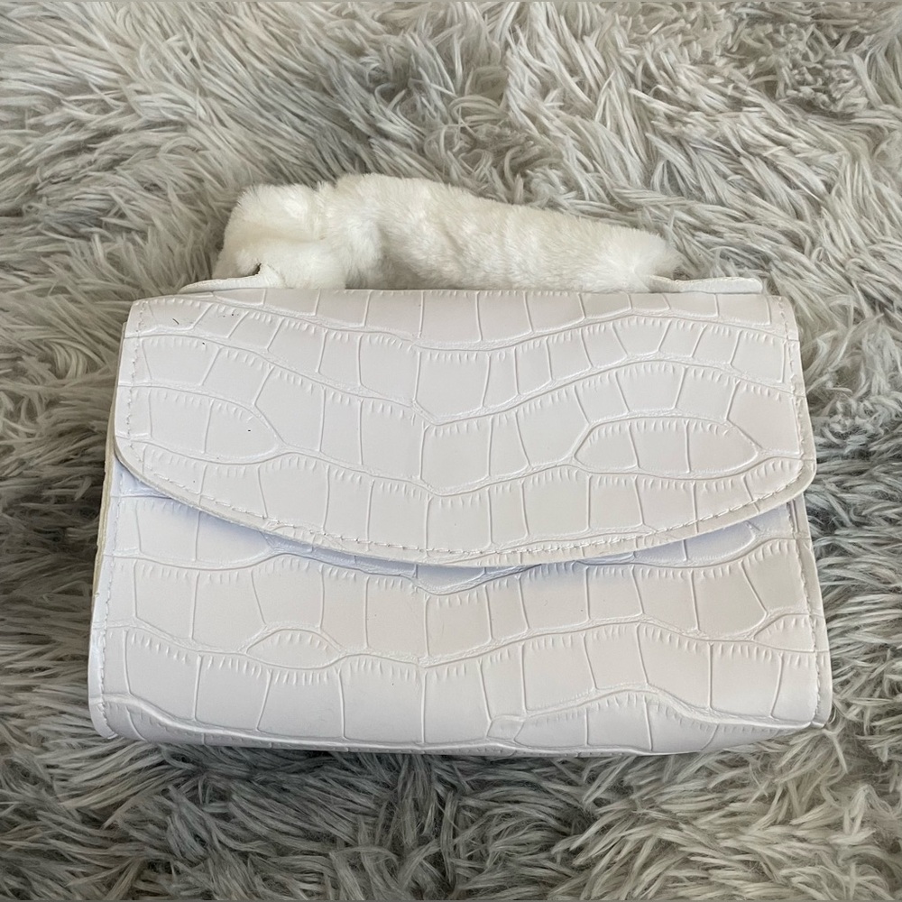 White Designer Fluffy Fur Soft Top Handle Crossbody Bag Handbag Purse